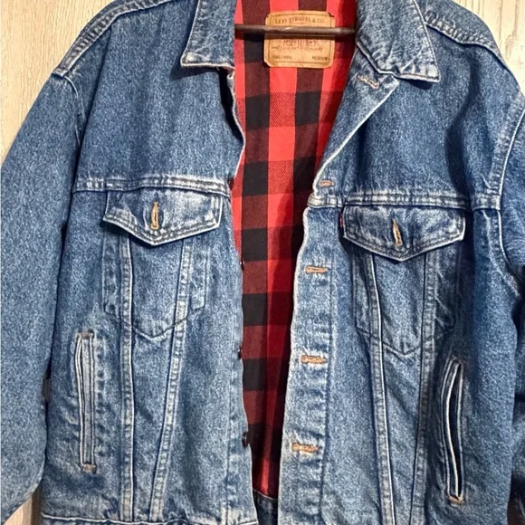 Vintage Levi’s Buffalo Plaid Lined Denim Trucker Jacket – Medium – Made in USA - Picture 4 of 16